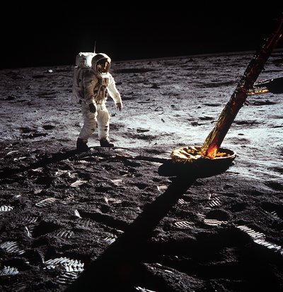 Buzz Aldrin a Lunar Module lábánál, Apollo II küldetés, 1969. július. alkotó: Neil Armstrong