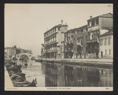 Kilátás a velencei csatornára Velence - Rio delle Guglie (cím a tárgyon) alkotó: Neue Photographische Gesellschaft