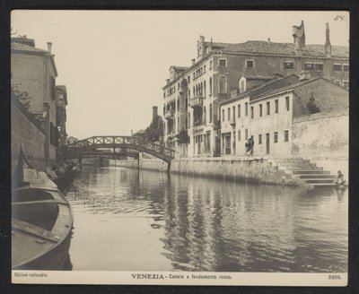Kilátás a velencei Fondamenta Rossa-ra Velence – Canale e fondamenta rossa (cím a tárgyon) alkotó: Neue Photographische Gesellschaft