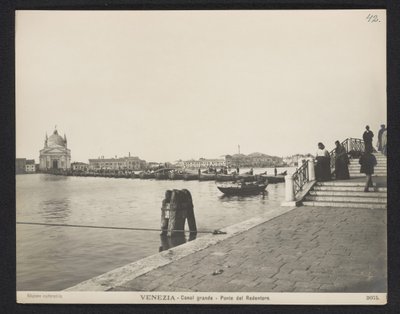 Pontonhíd a Canal Grande felett Velencében a Festa del Redentore idején Velence – Canal Grande – Ponte del Redentore (cím a tárgyon) alkotó: Neue Photographische Gesellschaft