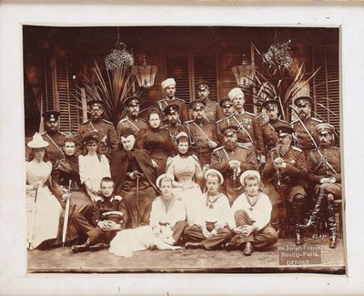 A Romanovok: III. Sándor császár családja, c. 1890. alkotó: Neuilly sur Seine . Photo studio