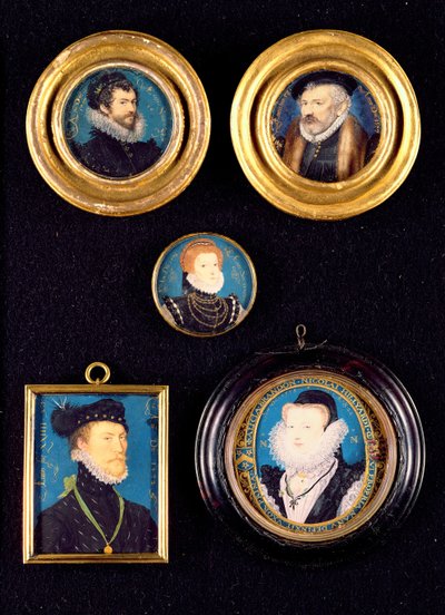 Hilliard apjának és anyjának miniatűrjei, önarckép és ismeretlen férfi és női portrék. alkotó: Nicholas Hilliard