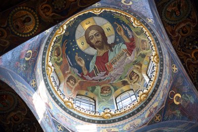 Pantokrátor Krisztus a Szent Péter-i Megváltó templom központi kupolája alatt alkotó: Nikolai Nikolayevich Harlamov