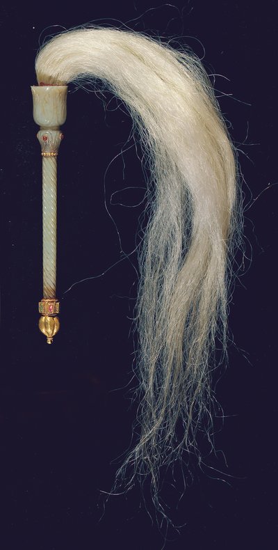 Mogul faragott jáde légycsapó (jáde, vörös kőarany és lószőr), 1775-79 körüli évjárat alkotó: North Indian School