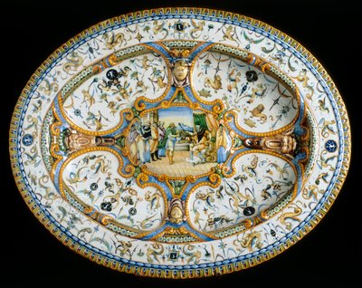 Tálca groteszkekkel a firenzei Museo Nazionale del Bargelloban megőrzött Orazio Fontana műhelyből alkotó: Orazio (workshop of) Fontana