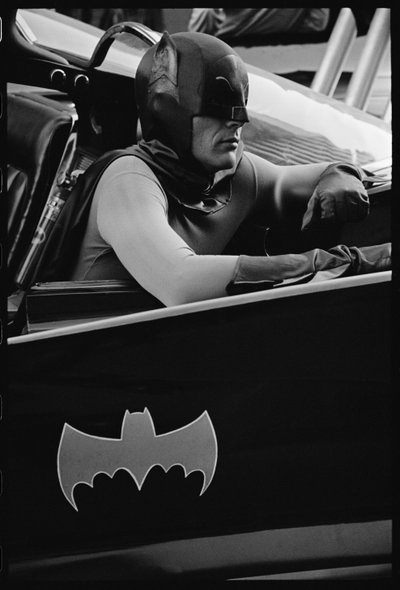 Batman a „Batman” sorozat forgatásán alkotó: Orlando Suero