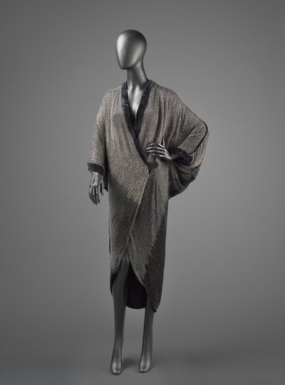 Kabát alkotó: Paul Poiret