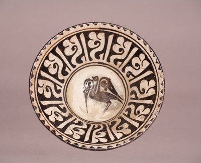 Tál (madár mintával) (kerámia) alkotó: Persian School