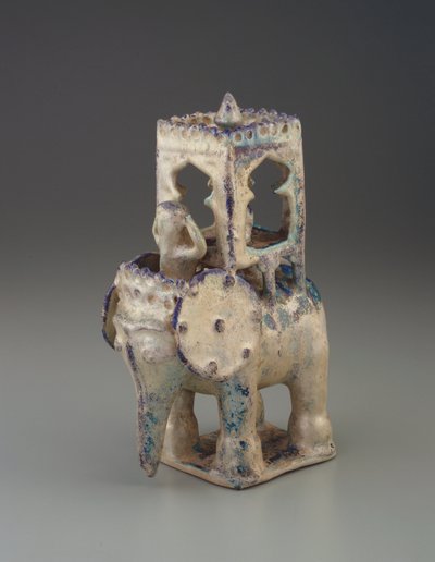 Elefánt howdával és figurával, Irán, Seljud-dinasztia (kerámia) alkotó: Persian School