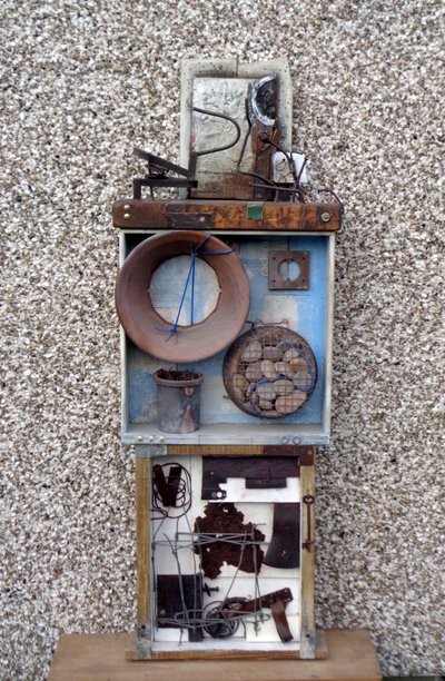 TRIPTYCH SCULPTURE. 2021 (szobor) alkotó: Peter McClure