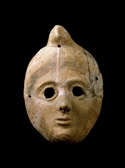 Föníciai művészet: terrakotta női maszk. Puerta de la Tierráról. Kr.e. 4-3. Cadiz Museo de Cadiz Spanyolország alkotó: Phoenician