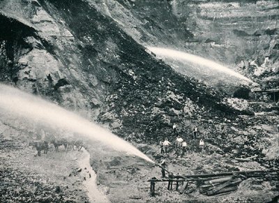 Hordalékos ónlerakódások hidraulikus zsilipelése, Tasmania, 1900 körül, az 