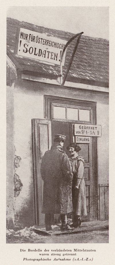 Osztrák katonák számára fenntartott bordélyház (fekete-fehér fotó) alkotó: Photographer Austrian