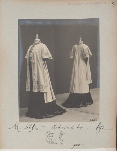 Albumoldal: House of Worth, Kabát alkotó: Photographer French