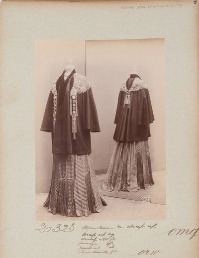 Albumoldal: House of Worth, Kabát alkotó: Photographer French