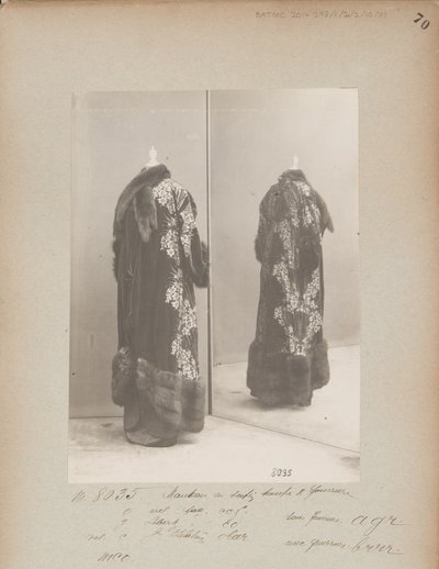 Albumoldal: House of Worth, Kabát alkotó: Photographer French