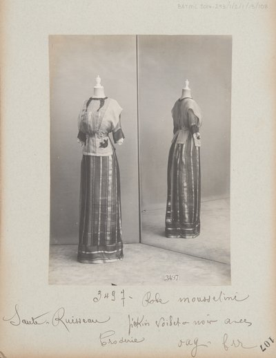 Album oldal: House of Worth, Dress alkotó: Photographer French