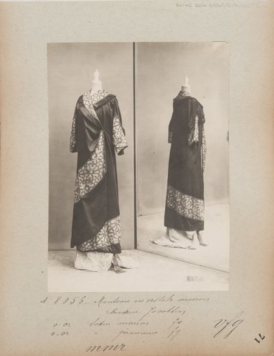 Album oldal: House of Worth, Evening Coat alkotó: Photographer French