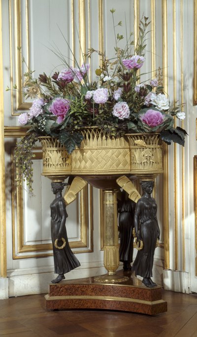 Az Art France Jardiniere négy arany-bronz kosárral rendelkezik 1807 körül alkotó: Pierre Philippe (attr. to) Thomire