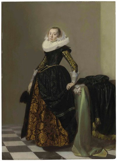 Portré egy gazdagon öltözött fiatal hölgyről, egész alakos, drapériás asztal előtt. alkotó: Pieter Codde