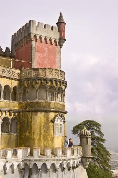 Vártorony alkotó: Portuguese School