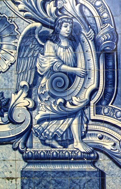 Angyalt ábrázoló díszítőtábla, Lamego, Portugália. 1738 (kerámia csempe) alkotó: Portuguese School