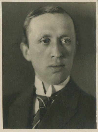 Karel Capek portréja 1890-1938, 1930. alkotó: Prague . Photo studio Vanek