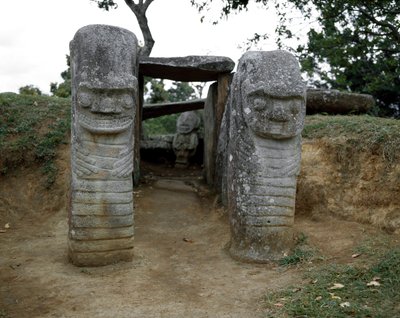 Zoomorf kariatida megalitikus szobra alkotó: Pre-Columbian Pre-Columbian
