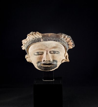 Fejszobor / Mexikó, Totanaque kultúra (terrakotta) alkotó: Precolombian Precolombian