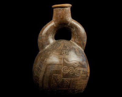 Váza / Culture Chavin (terrakotta) alkotó: Precolombian Precolombian