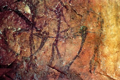 Emberalak íjakkal, Cueva del Civil, Tirig, Barranc de la Valltorta, Valencia, Spanyolország (festmény) alkotó: Prehistoric Prehistoric