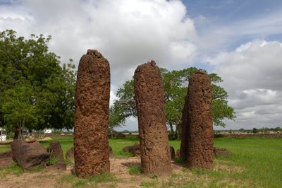Őstörténet: Megalitikus kőkör Wassuból, Gambia (fotó) alkotó: Prehistoric Prehistoric