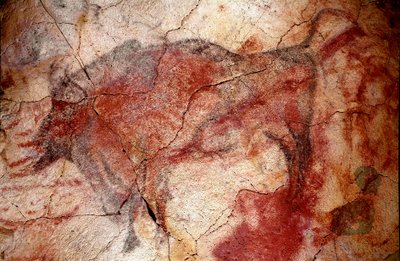 Őstörténet: „”nyugalmi bölény”” sziklafestmény a felső paleoloitikumról (magdalén) (16500 és 14000 év között) kőkorszaki bölénybarlang, Altamira, Santander, Spanyolország alkotó: Prehistoric Prehistoric