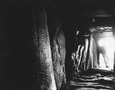 Őstörténet: Gavrini vésett kövei vagy Gavrini tumulusai - Morbihan¿ alkotó: Prehistoric Prehistoric