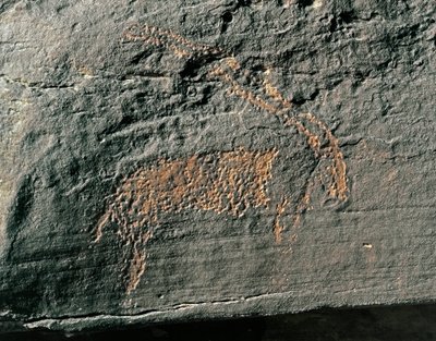 Őstörténet, sziklaművészet: antilop ábrázolás sírszikla. Kőkorszak Kr.e. 5000-2000. Taghit, Haut plateau du Hoggar (Ahaggar), Algéria alkotó: Prehistoric Prehistoric