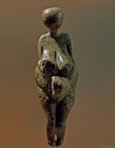 Őstörténet: Gravetti nő szobra Kostenki helyéről (Voronyezsi megye). Kr.e. 30000-25000 felső paleolitikum, kőkorszak. Szentpétervár, Nagy Péter Antropológiai és Néprajzi Múzeum, Oroszország alkotó: Prehistoric Prehistoric