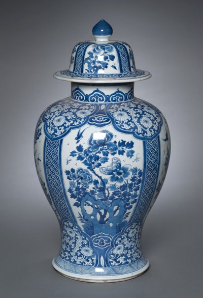 Váza fedővel, 1662-1722 alkotó: Qing Dynasty Chinese School