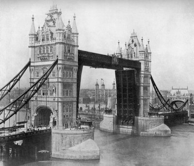 Tower Bridge, London, 1911-1912. alkotó: Reinhold Thiele