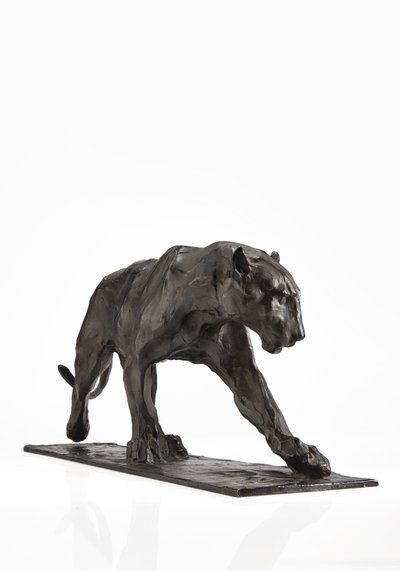 Párduc járás, felemelt hátsó láb, 1904 körül (patinás bronz) alkotó: Rembrandt Bugatti