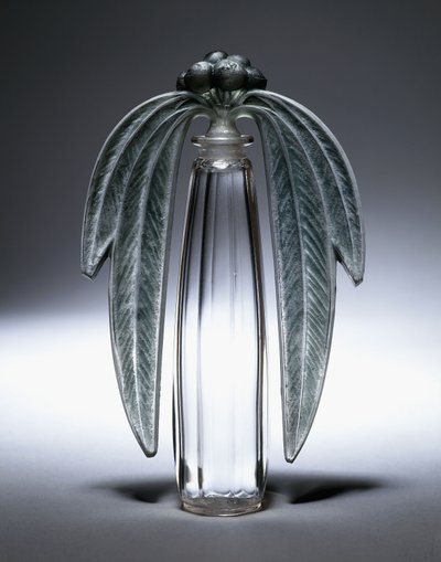 Bouchon Eucalyptus, No. 507, 1919 körül (átlátszó, matt és zöld ólomüveg) alkotó: Rene Jules Lalique