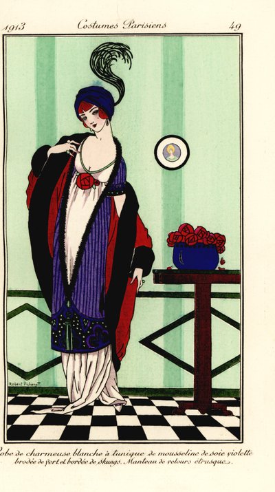 Nő fehér, charmeuse szatén köntösben, lila sifon tunikában, skunk bundával, etruszk bársony köpennyel. Fehér charmeuse ruha lila selyem muszlin tunikával, zölddel hímzett, szegélyezett skungokkal, etruszk bársonyköpennyel. Kézi színű alkotó: Robert Pichenot