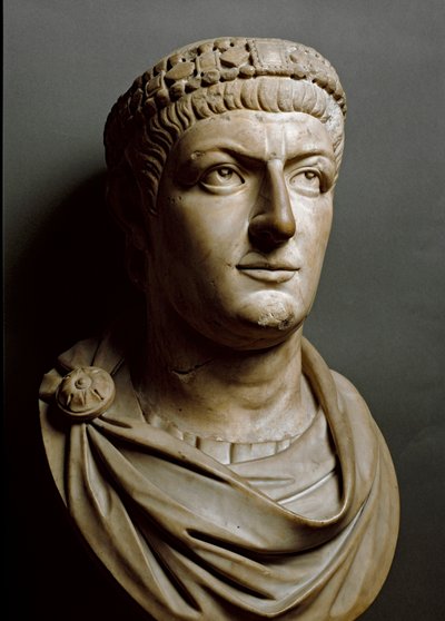 Nagy Konstantin mellszobra (márványszobor) alkotó: Roman