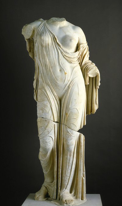 Aphrodité torzójának másolata, Venus Genetrix típusú (márvány) alkotó: Roman
