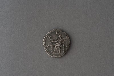 Fausztinai Dénár (ezüst) alkotó: Roman