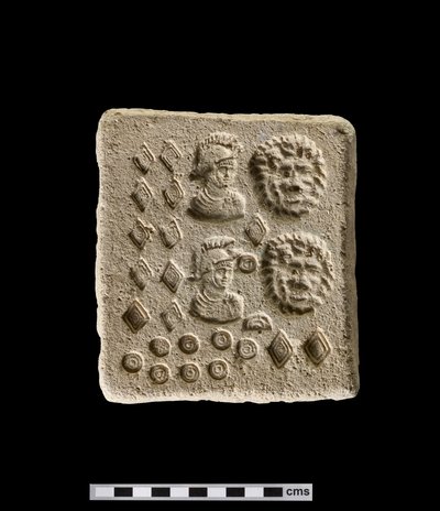 Forma alkalmazott figurák készítéséhez, Észak-Afrika (gipsz) alkotó: Roman