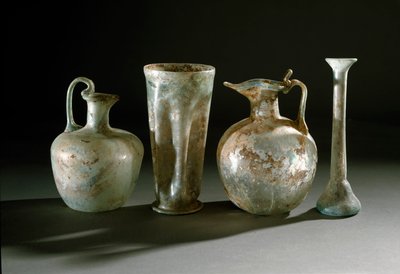 Római művészet: pompei kancsók, korsók és üvegvázák. 1. századi Museo Archeologico Nazionale, Nápoly alkotó: Roman