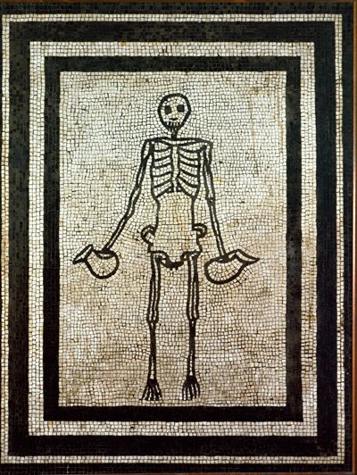 Római művészet: két kancsót tartó csontváz. 1. századi mozaik. Nápoly, museo nazionale archeologico – Római művészet: csontváz két kancsót tartva. 1. századi mozaik Pompejiből. Nemzeti Régészeti Múzeum, Nápoly, Olaszország alkotó: Roman