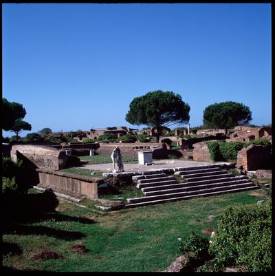 Római művészet: kilátás Herkules templomának romjaira alkotó: Roman