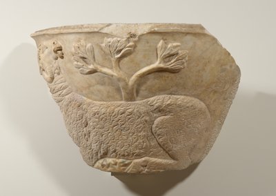Szarkofág töredék, 3. század (márvány) alkotó: Roman