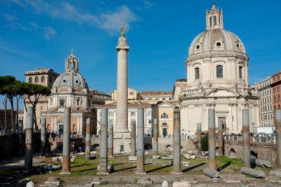 Kilátás a fórumra és a Traianus-oszlopra alkotó: Roman